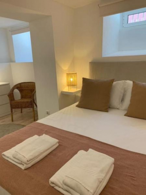 Hip Tailor Made Flat in Estrela!